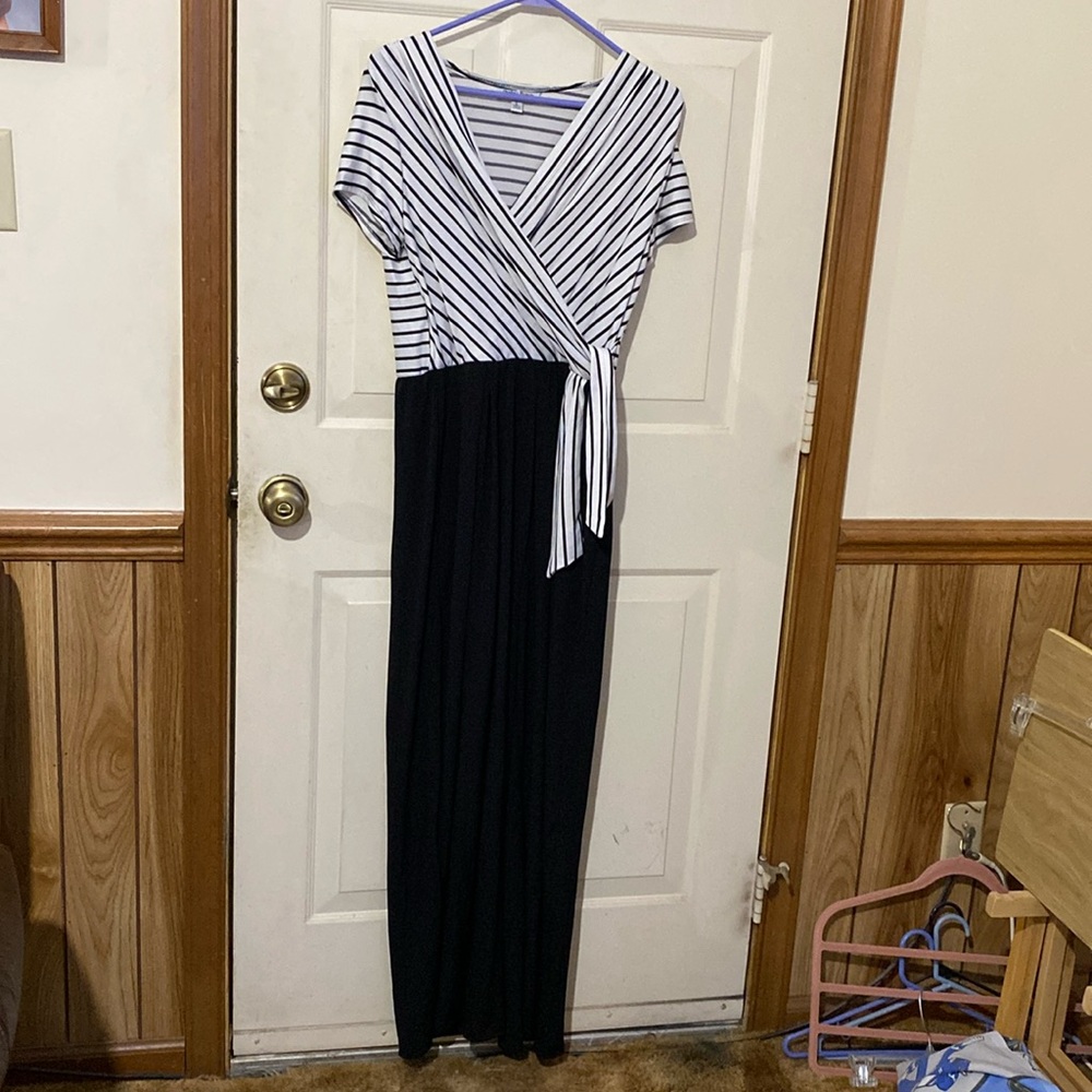 Shelby & Palmer Ladie’s Pantsuit Large
